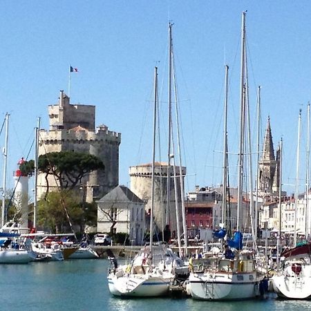 Ferienwohnung Vue Exceptionnelle Sur Les Tours ! Charme Et Tranquillite La Rochelle  Exterior foto